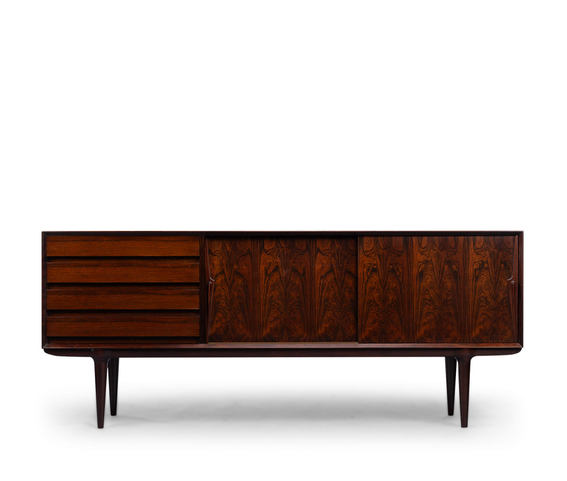 Dressoir Model No. 18