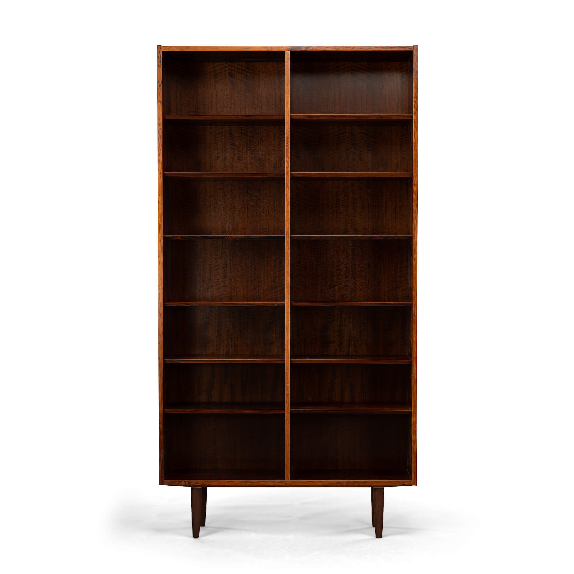 Hoge boekenkast
